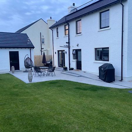 Beautiful Private Room And Bathroom Ballycastle Esterno foto